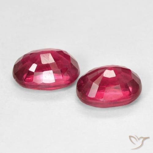 Pedras preciosas de Rubi Vermelho rosado natural de 2.61 ct, oval, VS