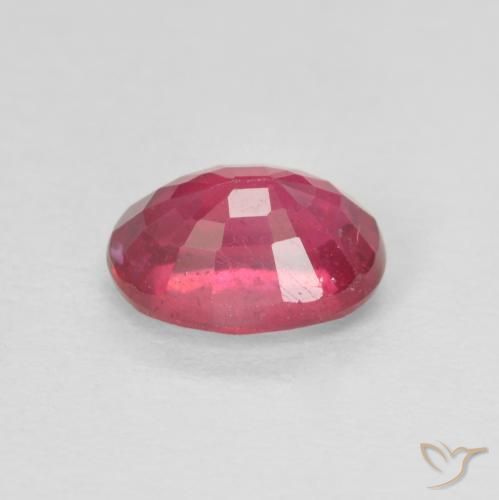Rubi vermelho médio Natural 1.33ct, oval, VS