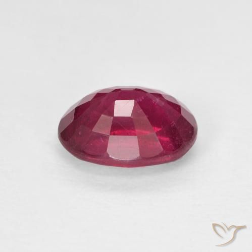 Rubi Medium Dark-Red Natural 1.85ct, oval, VS