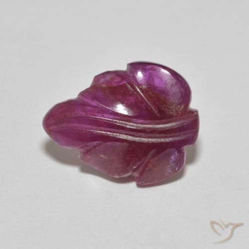 4.64ct Natural Medium Dark-Purple Rubi, Chique, Opaco