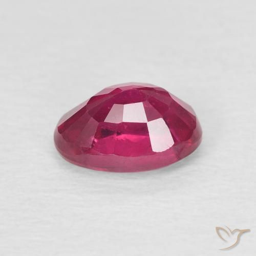 Rubi Luz vermelha Natural 1.37ct, oval, VS