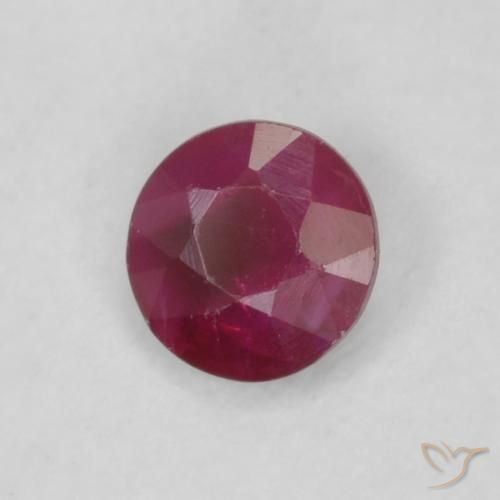 Rubi Vermelho escuro Natural 0.18ct, Redondo, VS