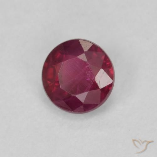 Rubi Vermelho escuro Natural 0.32ct, Redondo, VS