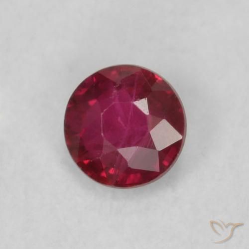 Rubi Vermelho escuro Natural 0.20ct, Redondo, VS