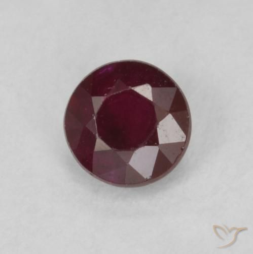 Rubi Vinho vermelho Natural 0.30ct, Redondo, SI