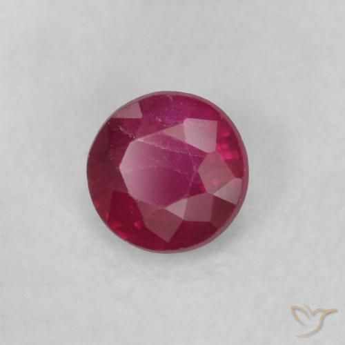 Rubi Vermelho escuro Natural 0.20ct, Redondo, SI