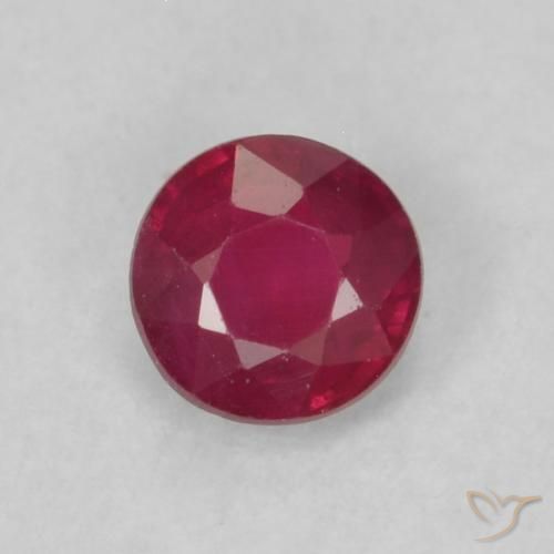 0.22ct Natural Medium Dark-Red Rubi, Redondo, VS