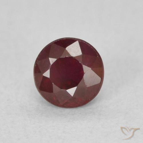 Rubi Vermelho escuro Natural 0.36ct, Redondo, SI