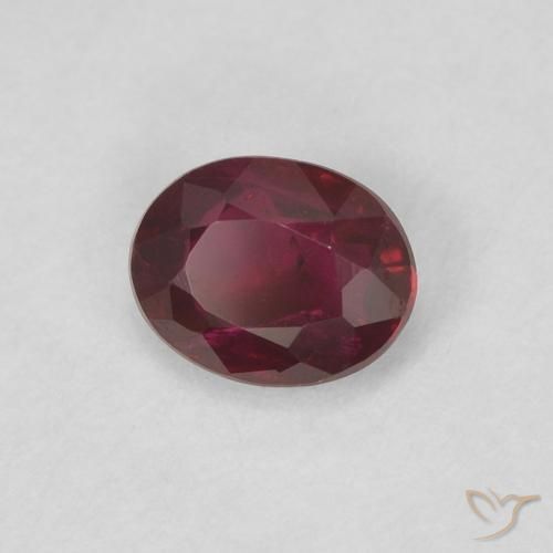 Rubi Vermelho escuro Natural 0.39ct, oval, VS