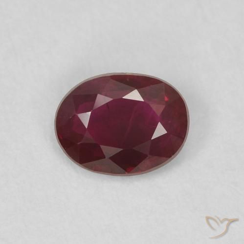 0.42ct Natural Vermelho escuro Rubi, oval, VS