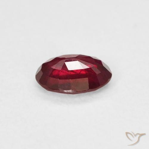 Rubi Vermelho escuro Natural 0.38ct, oval, VVS-VS