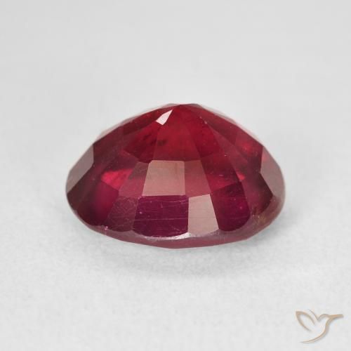 Rubi Medium Dark-Red Natural 7.45ct, oval, VS