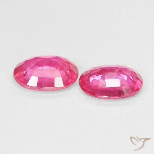 Pedras preciosas de Rubi Magenta Profundo natural de 2.94 ct, oval, VS