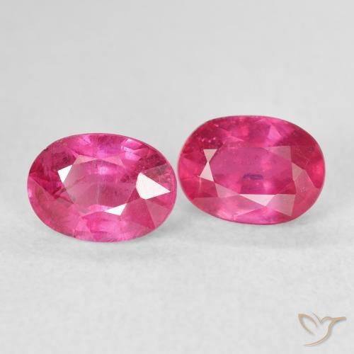 Pedras preciosas de Rubi Magenta Profundo natural de 2.91 ct, oval, VS