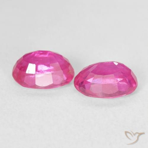 Pedras preciosas de Rubi Magenta Profundo natural de 2.54 ct, oval, VS