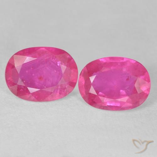 3.08ctw Natural Medium Dark-Pink Rubi, oval, VS-SI