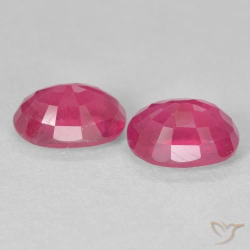 Pedras preciosas de Rubi vermelho médio natural de 3.72 ct, oval, VS-SI