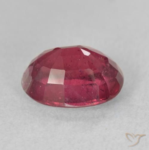 Rubi Vermelho escuro Natural 3.58ct, oval, VS-SI