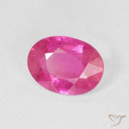 Rubi Medium Dark-Pink Natural 1.55ct, oval, VS-SI