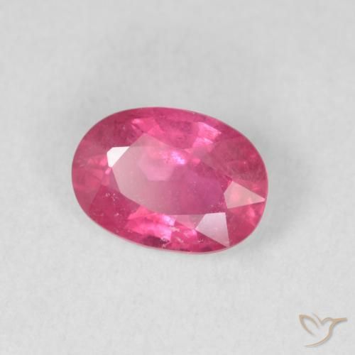 Rubi Magenta Profundo Natural 1.47ct, oval, VS-SI