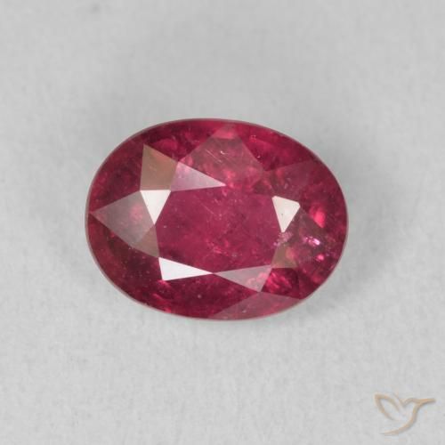 1.79ct Natural Vermelho escuro Rubi, oval, VS-SI