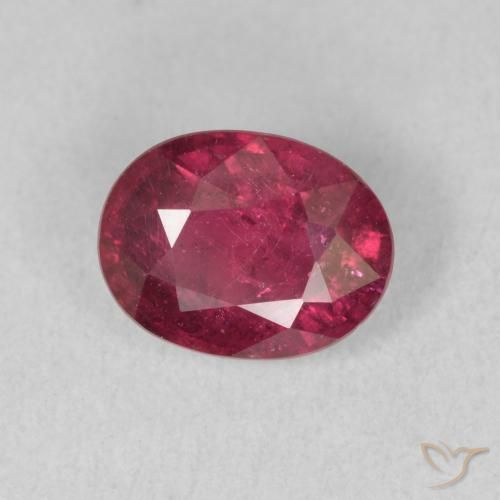 Rubi Vermelho escuro Natural 1.79ct, oval, VS-SI
