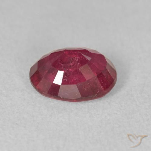 Rubi Vermelho escuro Natural 1.79ct, oval, VS-SI