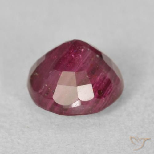 Rubi Vermelho escuro Natural 1.58ct, Redondo, VS-SI