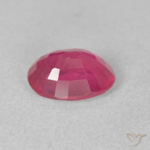 Rubi Luz vermelha Natural 1.53ct, oval, VS-SI