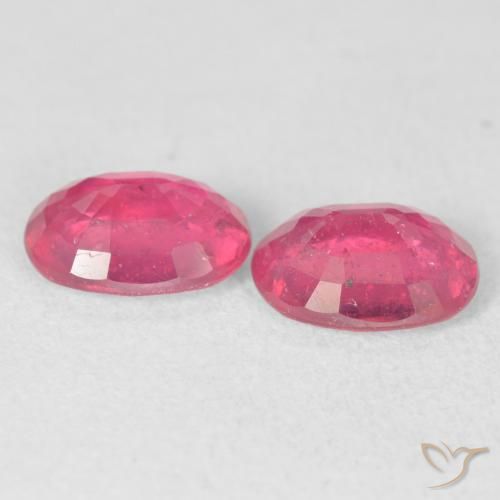 Pedras preciosas de Rubi vermelho médio natural de 3.23 ct, oval, VS-SI