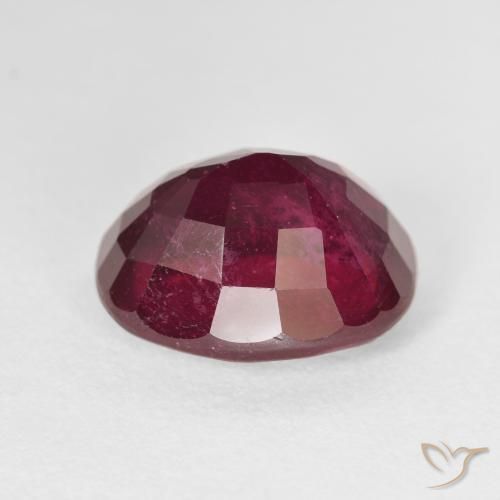 Rubi Vermelho escuro Natural 10.01ct, oval, VS