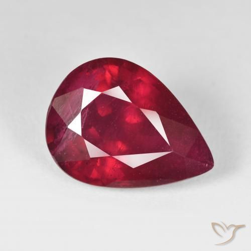 Rubi Sangue vermelho Natural 12.94ct, Formato de pêra, VS