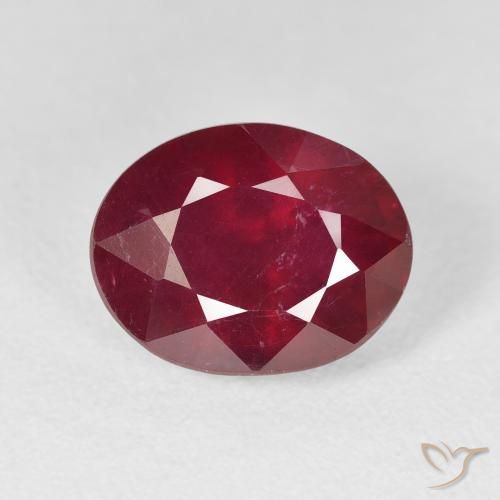 5.72ct Natural Vermelho escuro Rubi, oval, VS