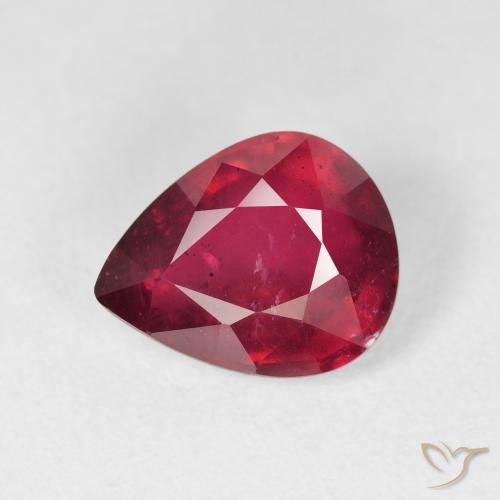 3.23ct Natural Vermelho escuro Rubi, Formato de pêra, VS