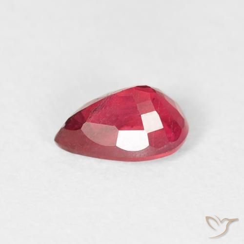 Rubi Carmesim Profundo Natural 0.71ct, Formato de pêra, VS-SI