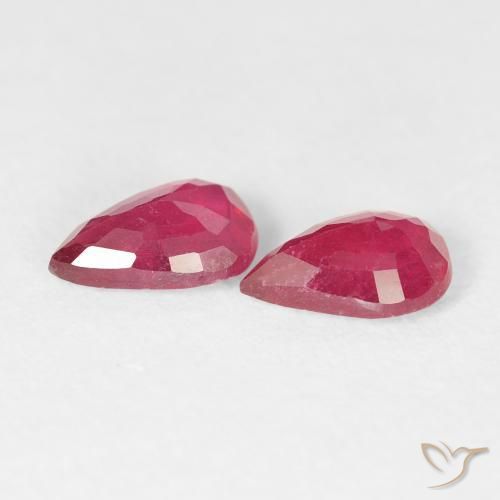 Pedras preciosas de Rubi Carmesim Profundo natural de 1.53 ct, Formato de pêra, VS-SI