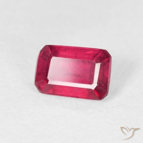 Rubi vermelho médio Natural 0.98ct, Corte Octógono / Esmeralda, VS