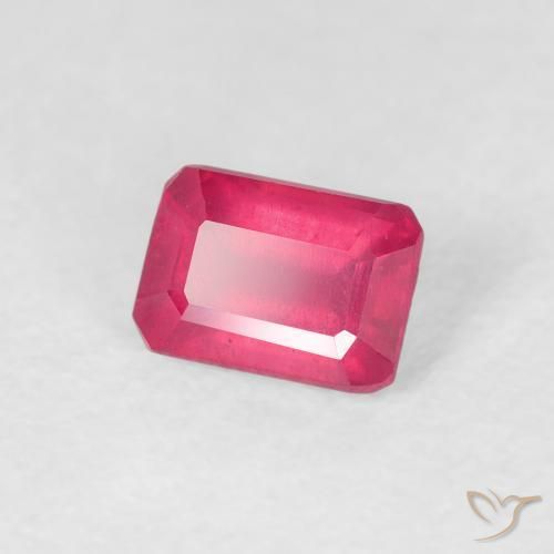 Rubi vermelho médio Natural 0.82ct, Corte Octógono / Esmeralda, VS
