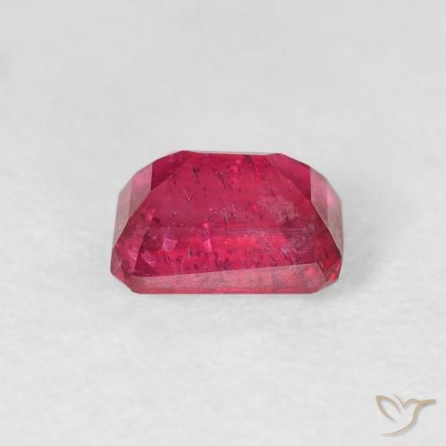 Rubi vermelho médio Natural 1.06ct, Corte Octógono / Esmeralda, VS
