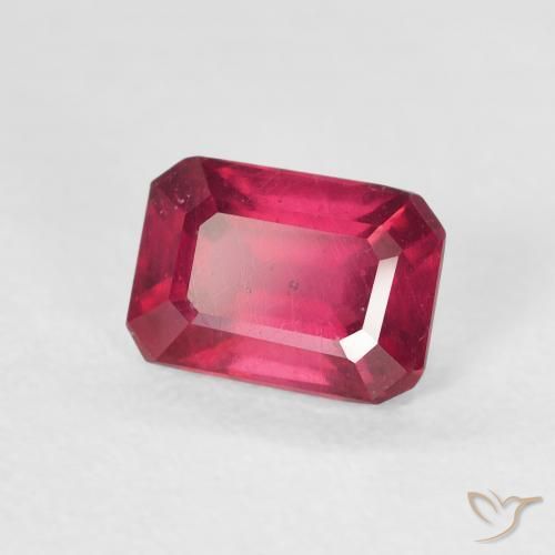 Rubi Vermelho escuro Natural 1.49ct, Corte Octógono / Esmeralda, VS