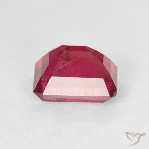 Rubi Vermelho escuro Natural 1.86ct, Corte Octógono / Esmeralda, VS