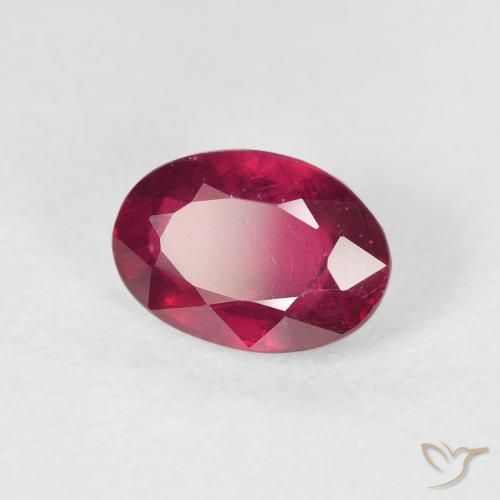 Rubi Vermelho escuro Natural 1.75ct, oval, VS