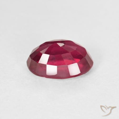 Rubi Vermelho escuro Natural 1.75ct, oval, VS