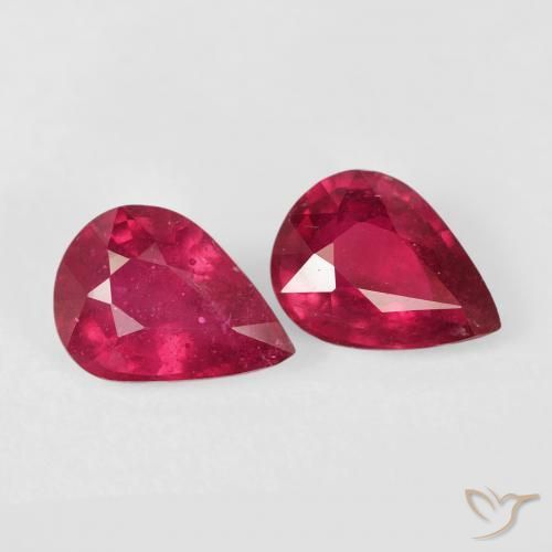 Pedras preciosas de Rubi Carmesim Profundo natural de 2.82 ct, Formato de pêra, VS-SI