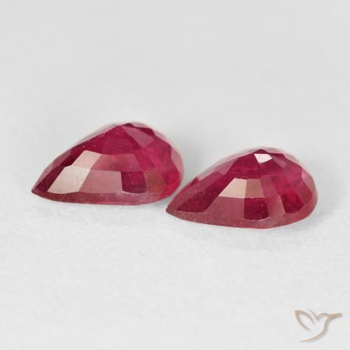 Pedras preciosas de Rubi Carmesim Profundo natural de 2.82 ct, Formato de pêra, VS-SI