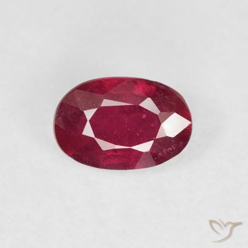 0.77ct Natural Sangue vermelho Rubi, oval, VS-SI