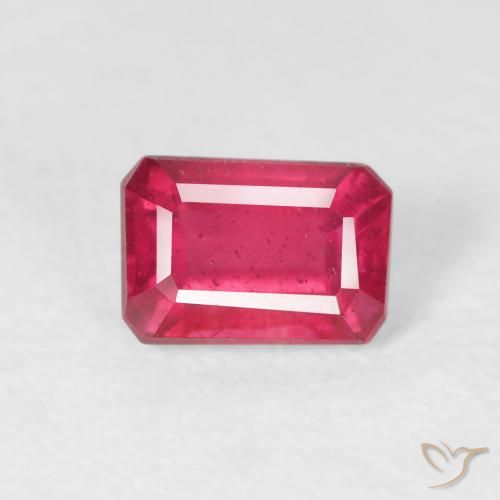 1.04ct Natural vermelho médio Rubi, Corte Esmeralda, VS