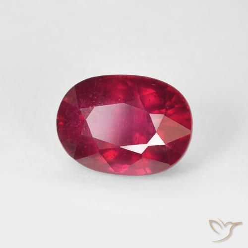 Rubi Vermelho escuro Natural 2.48ct, oval, VS-SI