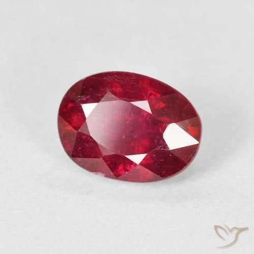 Rubi Vermelho escuro Natural 2.17ct, oval, VS-SI