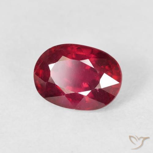 Rubi Vermelho escuro Natural 2.17ct, oval, VS